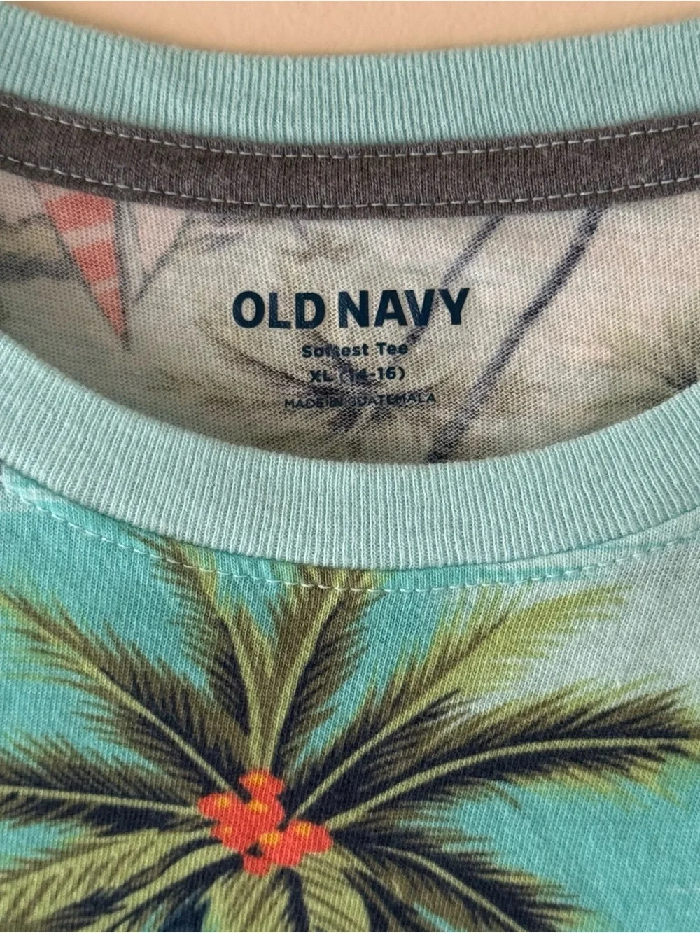 Old Navy Boys Star Wars/Tropical Island Tee and Shorts Bundle, size XL (14-16)